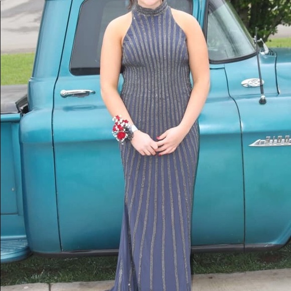 Jovani prom dress - Picture 2 of 2